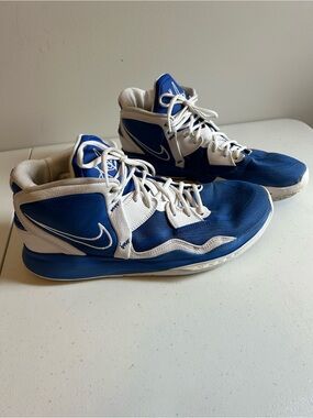 Nike Kyrie Infinity TB Game Royal/White Mid Top Lace Up Basketball DO9616-401